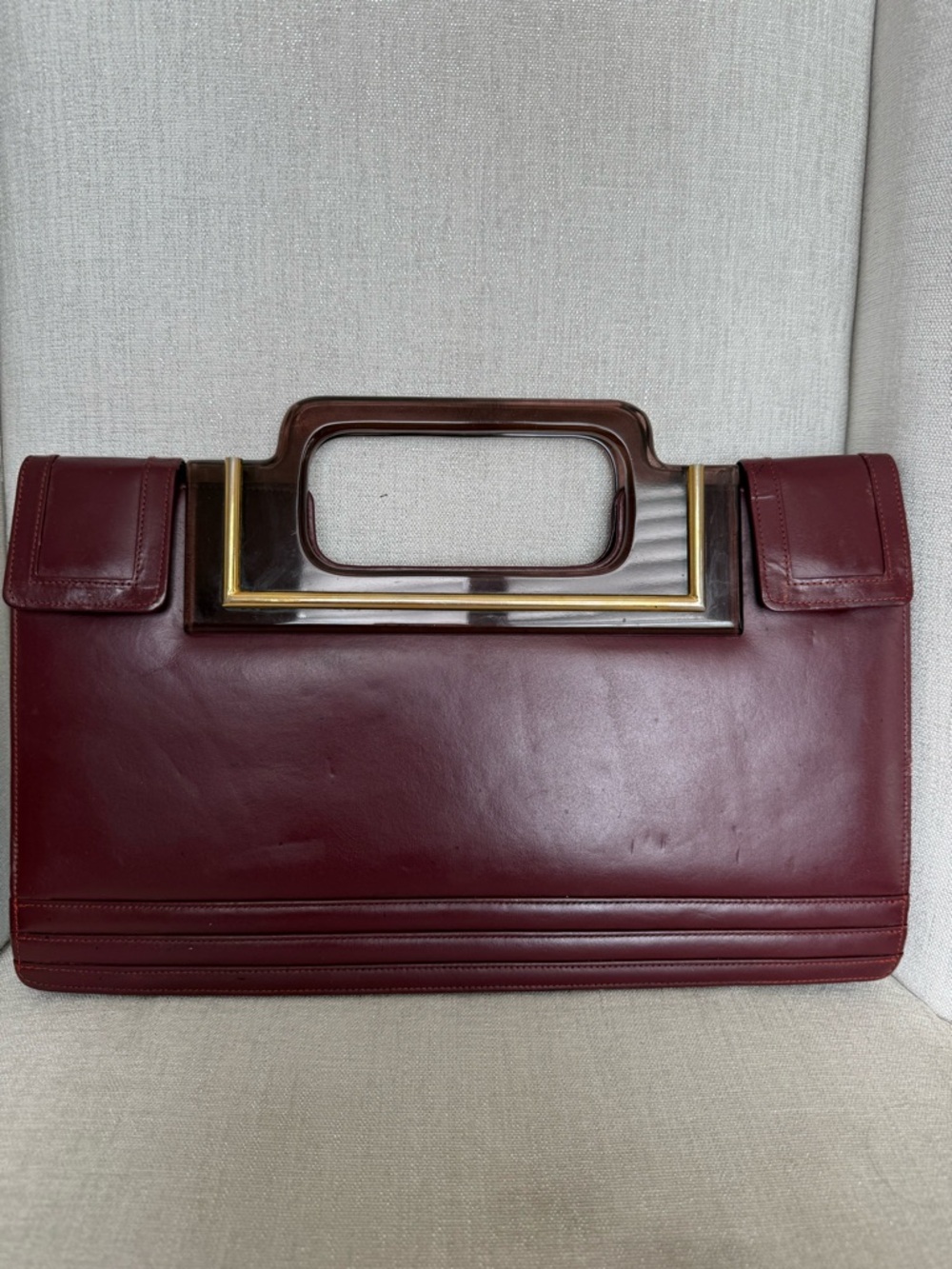 Vintage Burgundy Leather Lucite Handle Top Handle Clutch Bag